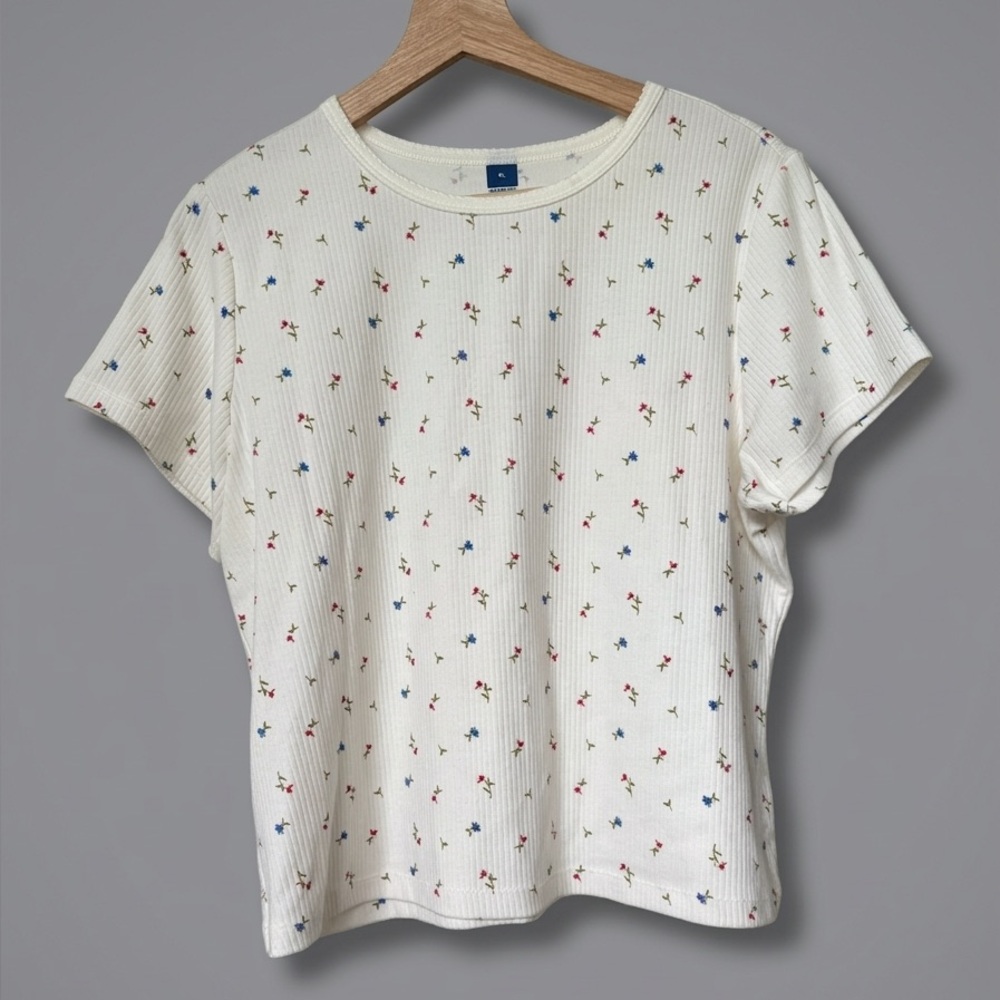 Old Navy Woman Floral Ribbed Tee XL Cottagecore Coquette Summer Top Romantic